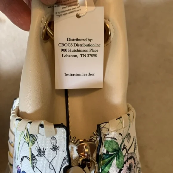 NEW WITH TAG Cream Bucket Bag with floral accents FROM Cracker Barrel - Picture 10 of 11